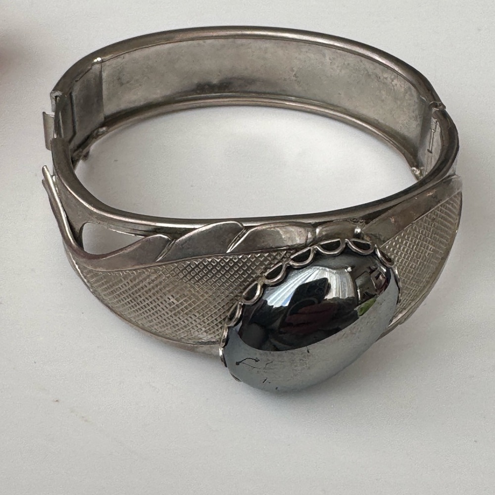 Vintage Hematite Bracelet Silver Tone Hinged
